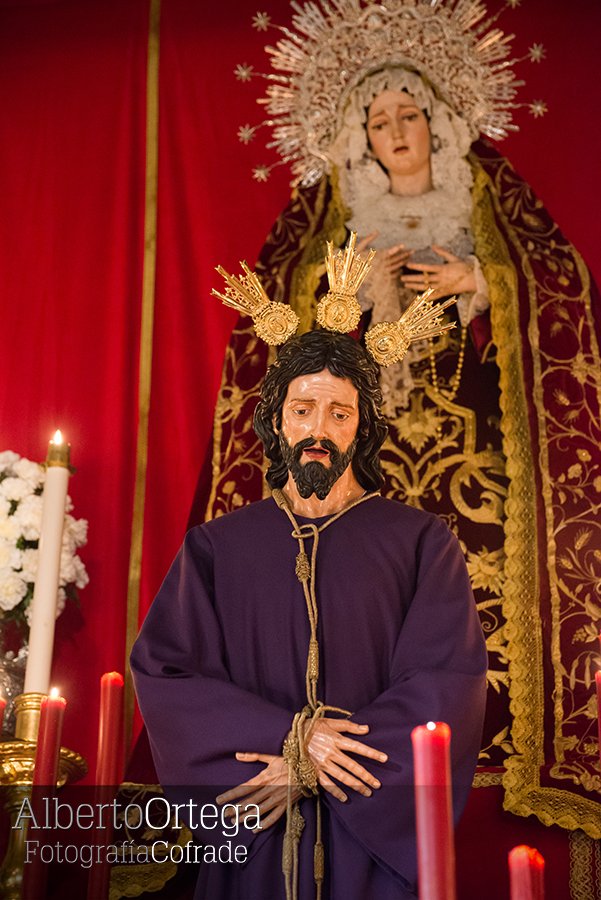 G_JCautivo's tweet photo. Nos unímos al dolor por las víctimas del atentado en Barcelona, que Ellos los reciban en la Gloria de Dios.

Paz en el mundo. https://t.co/L94FMDh7JB