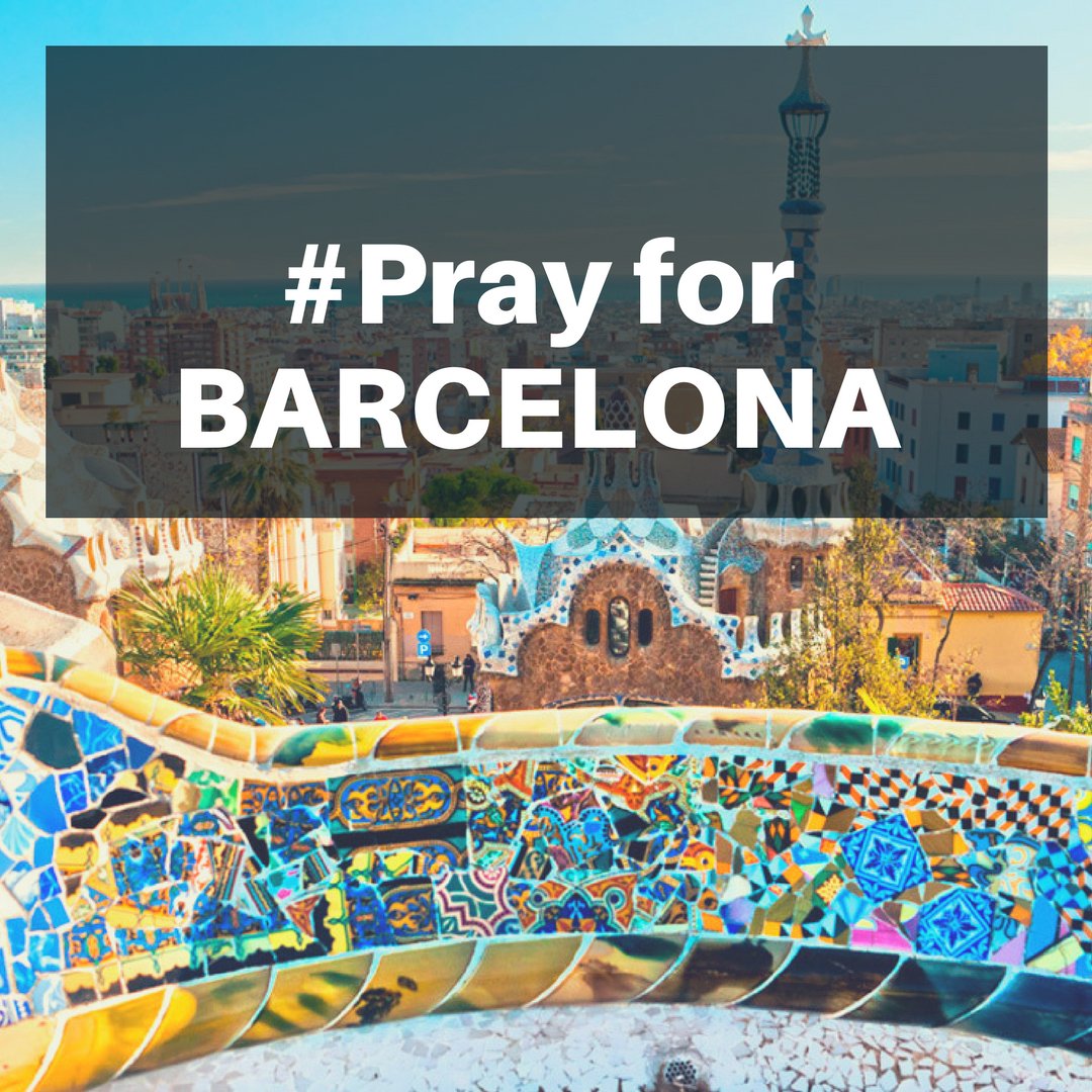 HatBarcelona's tweet photo. Hoy más que nunca #TotsSomBarcelona!!  #NoMoreTerrorism #PrayForBarcelona https://t.co/GyuMeb0mCl