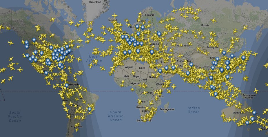 SocialAfrobytes's tweet photo. This is @flightradar24 at 11 am today: somehow it reflects the reality of Africa attractiveness. What do you think about this map? https://t.co/l934riPlje