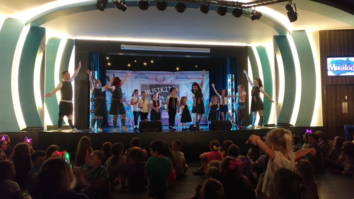 lucarelli_gemma's tweet photo. @FunStarsGoLive #burnham #haven #myhavendays #musikids https://t.co/1S8tLbZaXX