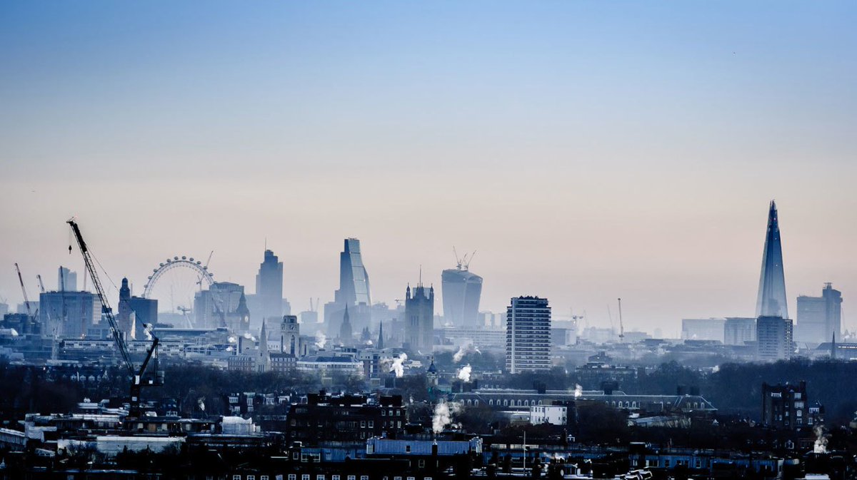 LondonBroncosRL's tweet photo. Travelling to the capital to support your team in the #Super8s? Check out these nearby hotels, & with special rates πhttps://t.co/QARA4p5ypV https://t.co/2GXNsCY7sr