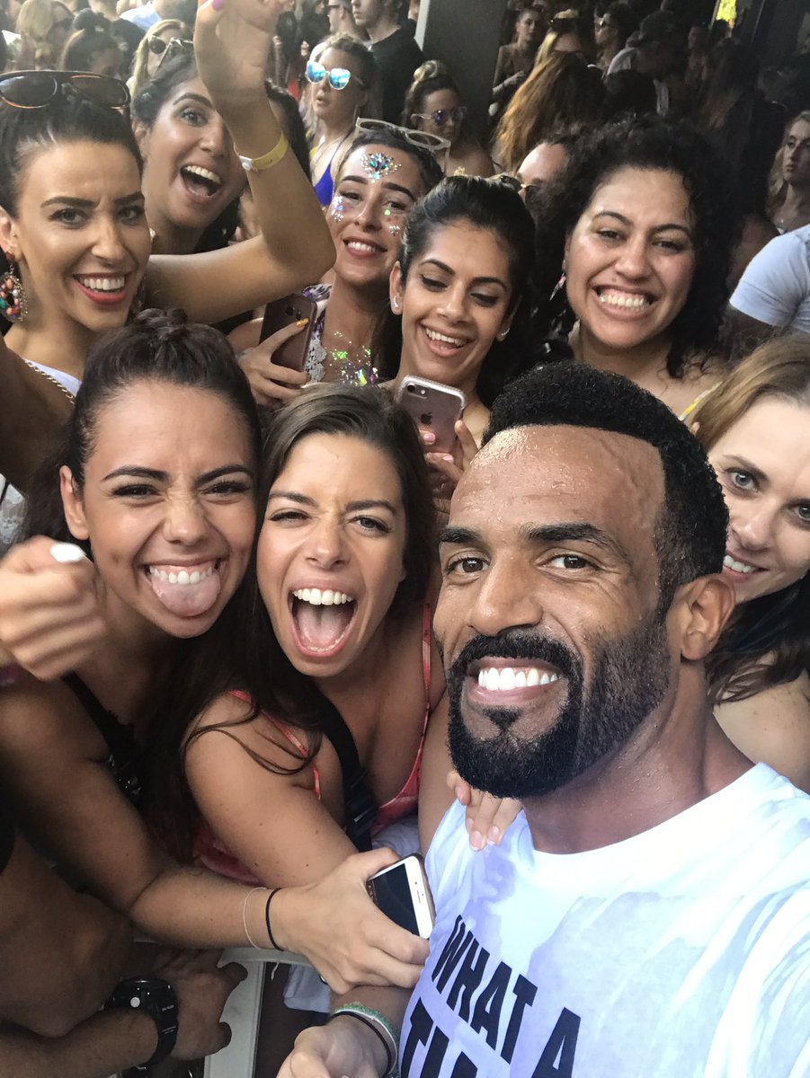 hollyoxinou's tweet photo. Safe to say we partied hard yesterday 💃🏻 thanks to @CraigDavid @ibizarocks 💛 https://t.co/Z9ZgUC7jH0