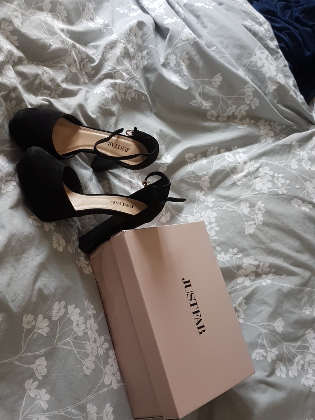 Justfab sandals uk sales