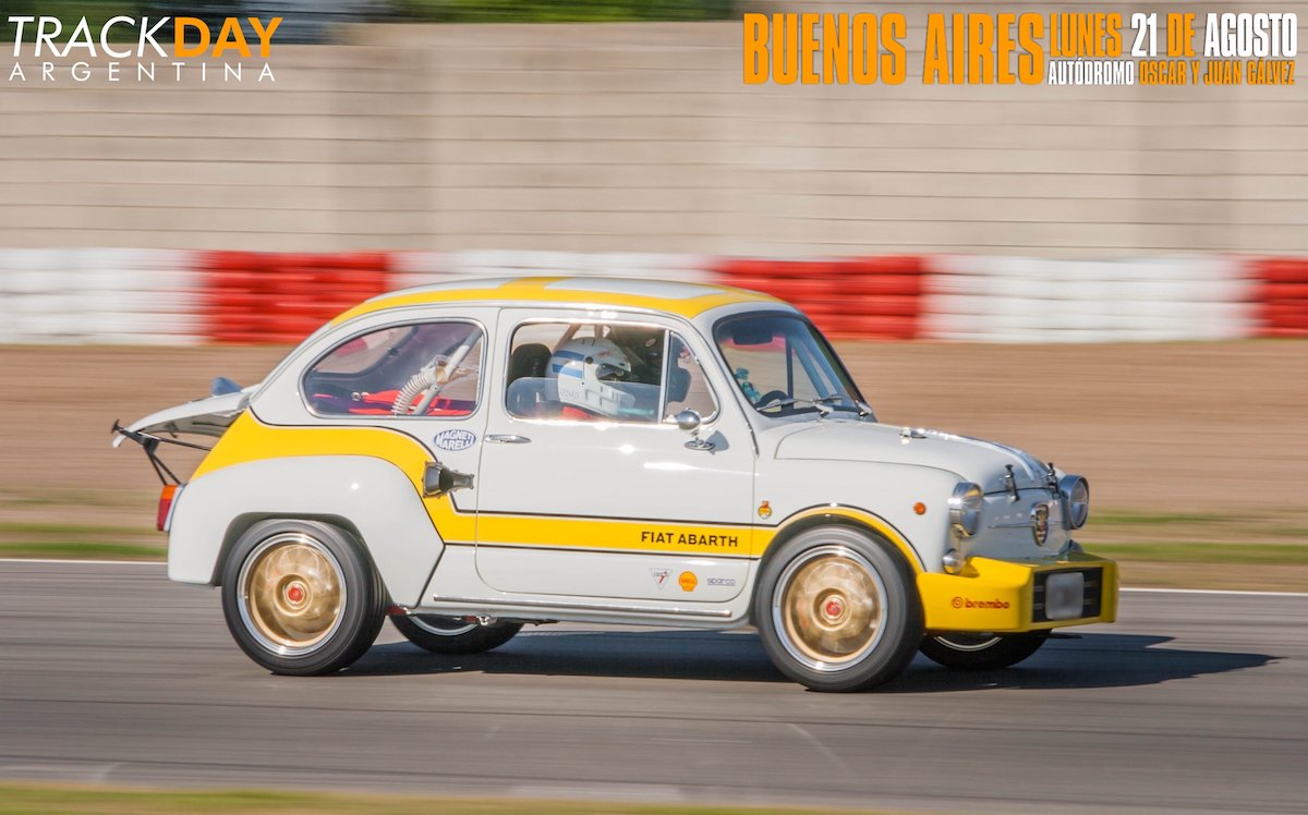 Motor1Argentina's tweet photo. Lunes de Ferrari y F-1 Nacional.
Track Day Argentina en el Autódromo de Buenos Aires.
Entradas y horarios: https://t.co/EH2MKpqiyX https://t.co/ByunGdsQJB