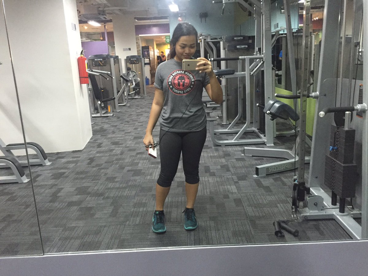 sbragzz's tweet photo. Gym sa 😊 #gym #kadayawan #postward https://t.co/vtiUWQy5LY