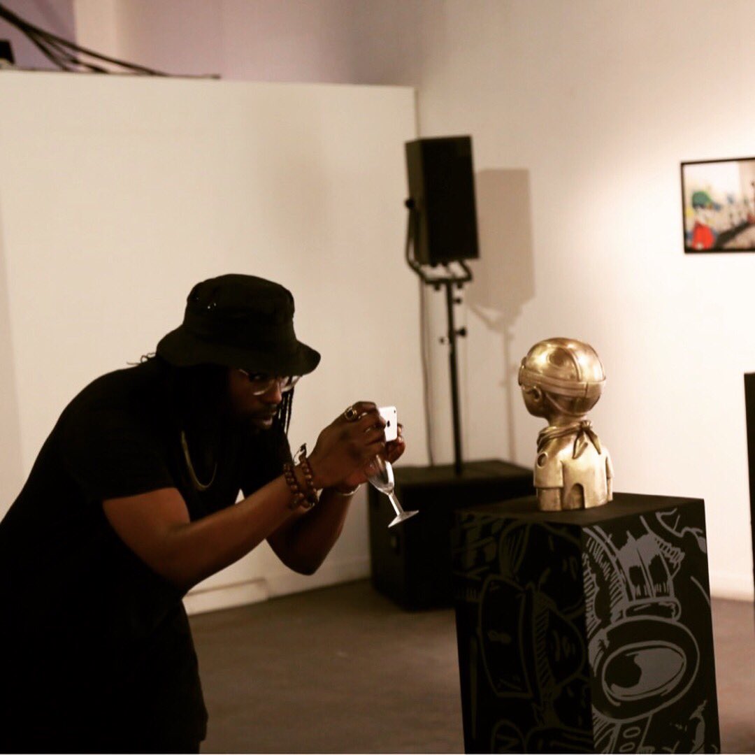 HoxtonArches's tweet photo. #flyboylondon by @fluorescentSmog @HEBRUBRANTLEY exhibition open until Saturday from 10am to 5pm @HoxtonArches ! https://t.co/xICpkSUFLV