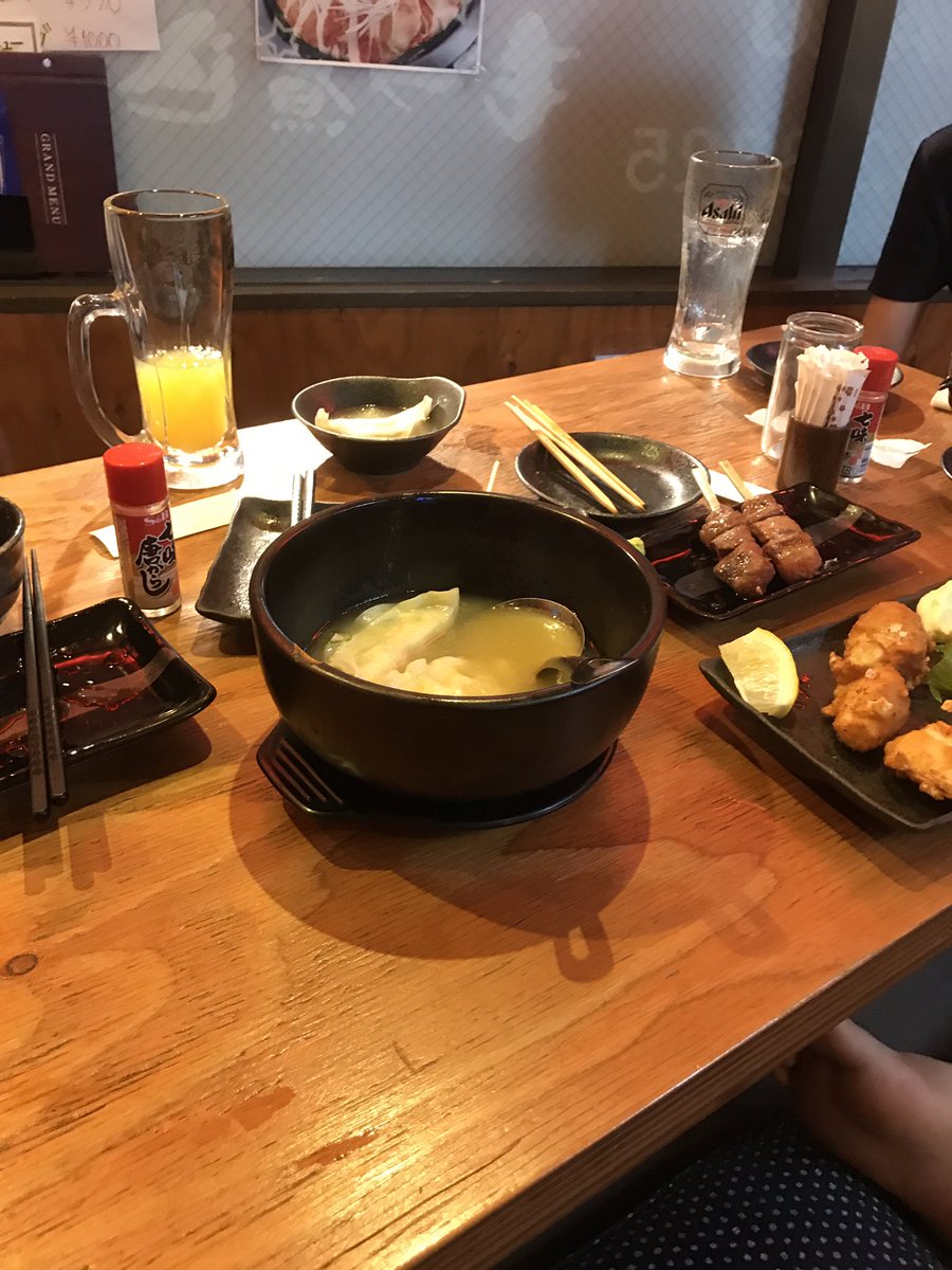 Keito_games's tweet photo. 飲んで呑んでー
僕はオレンジしか飲まないけど��� https://t.co/12qTyY2Eip