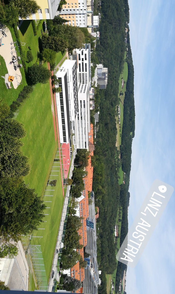 FGlesner's tweet photo. Bien arrivé  à  #Linz pour les 1iers matchs de la saison @HCViseBM https://t.co/tSdGy7hG1z