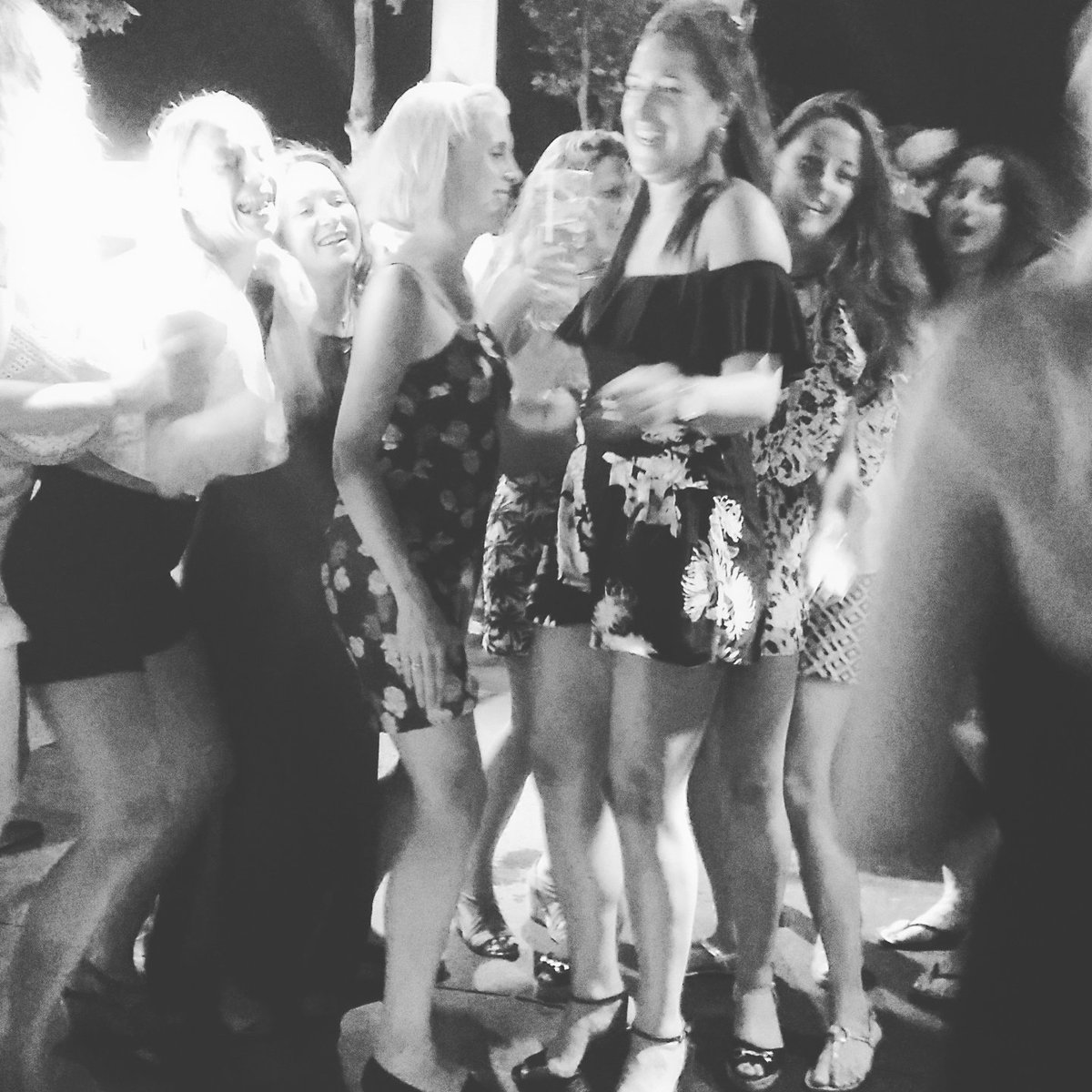 AfterPoloSTG's tweet photo. Esta noche Fiesta Santa Teresa en #Afterpolo #Sotogrande #santamariapoloclub. Be part of it! https://t.co/zqL0pRxPh5