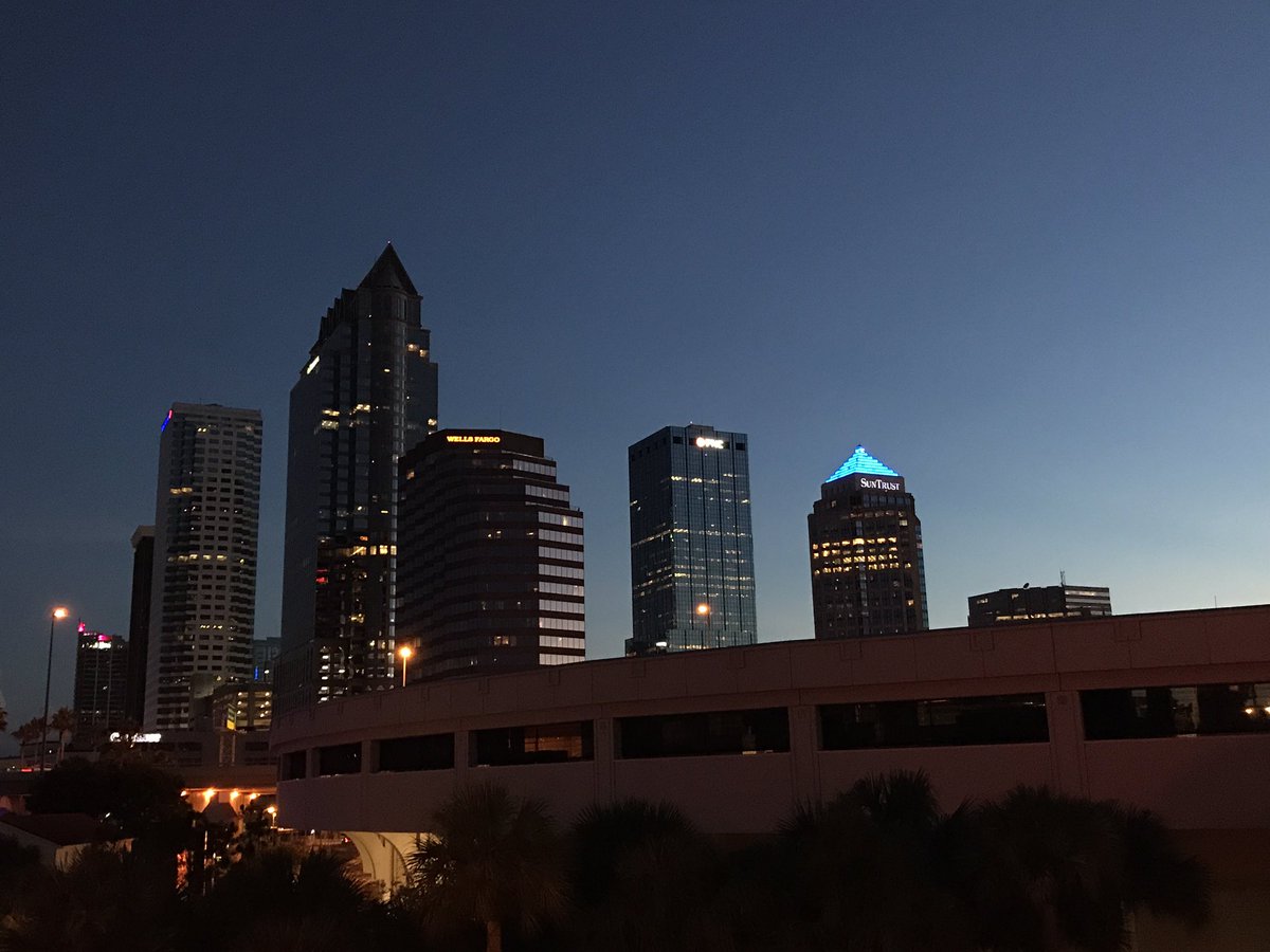 TDiaz_TBSC's tweet image. Excited to make the move from one iconic Downtown tower to another. 

One Tampa City Center = new (work) home.