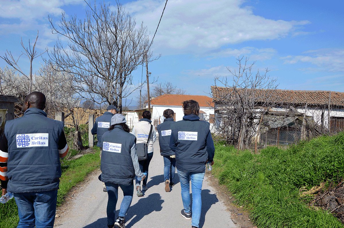 Caritas Europa (@caritaseuropa) on Twitter photo .<a href="/caritas_hellas/">Caritas Hellas</a> helps both Greek citizens and migrants & refugees in these times of crisis ow.ly/5mGW30etiWB #WorldHumanitarianDay .<a href="/caritas_hellas/">Caritas Hellas</a> helps both Greek citizens and migrants & refugees in these times of crisis ow.ly/5mGW30etiWB #WorldHumanitarianDay