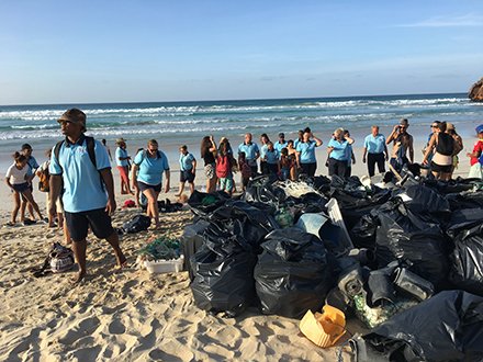 ABTAMembers's tweet photo. So far @TUIGroup  have completed 21 beach cleans and planned another 22. Great work and pictures #MHG17 https://t.co/QVt7ro6uKC