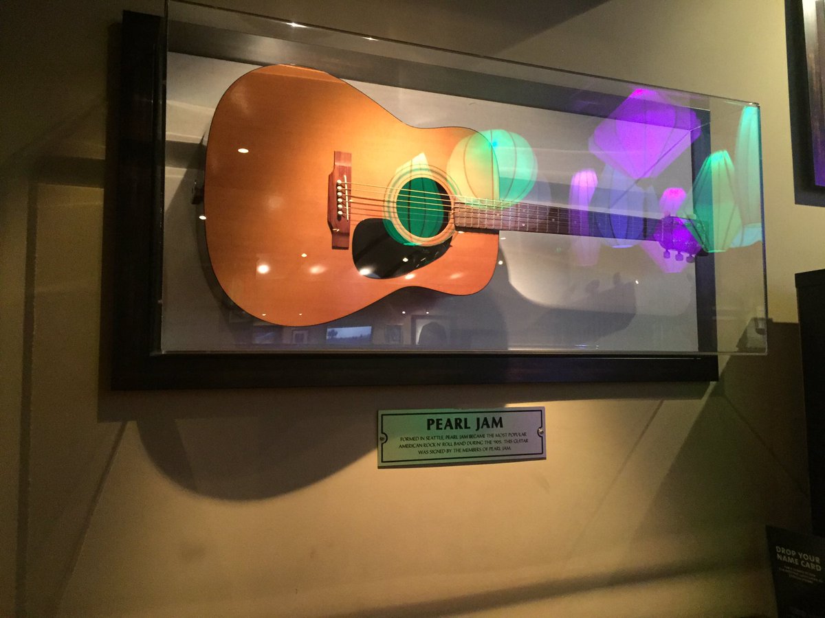 Het volgende Hard Rock Cafe ook weer gevonden! Glas #25 in de pocket. Nu nog zorgen dat ze veilig in Nederland komen.