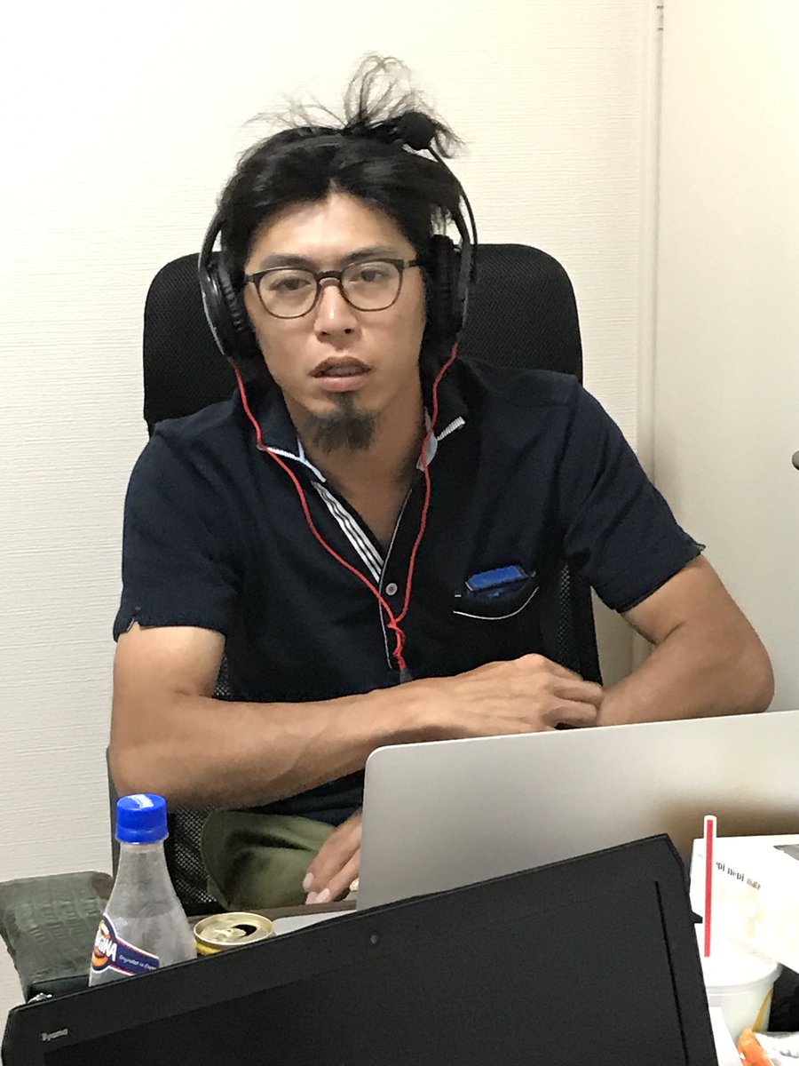 はた 釣りよか 最近のむねおさんの編集風景 疲れてるか ニヤニヤしてるか