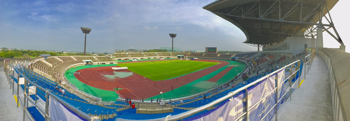 acouclsn's tweet photo. 二度目の関東大会（＾ν＾）
高校最後の3000scは楽しめたかな
前回同様直前にケガ
そして僕の内転筋は逝きました。
たくさんの応援ありがとうございました。良い経験できた。次は… https://t.co/HzTsUYzxZJ