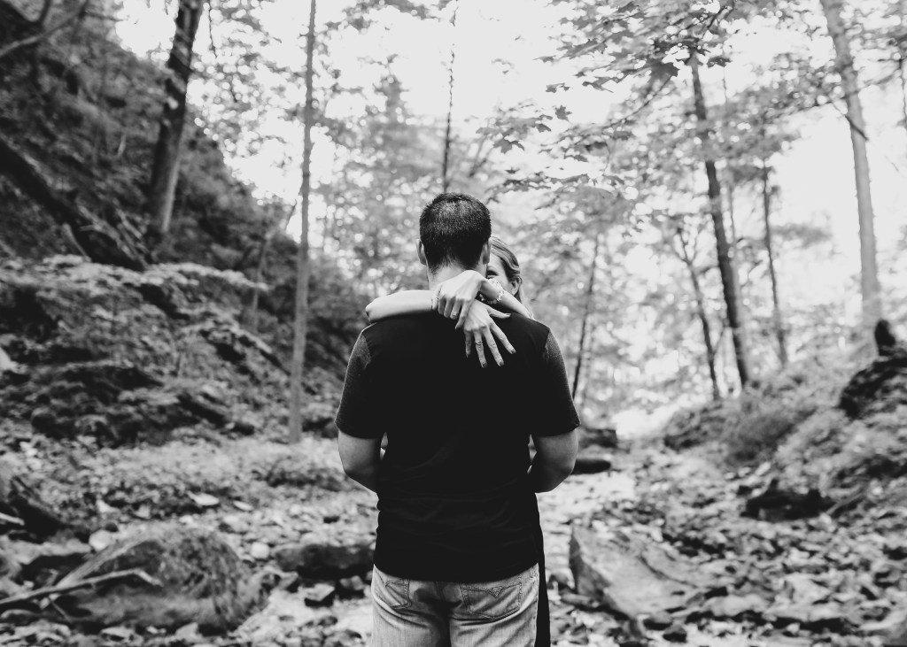 Steph &amp; Taylor's Tiffany Falls Engagement | Hamilton, Ontario nichephoto.com/steph-taylors-…