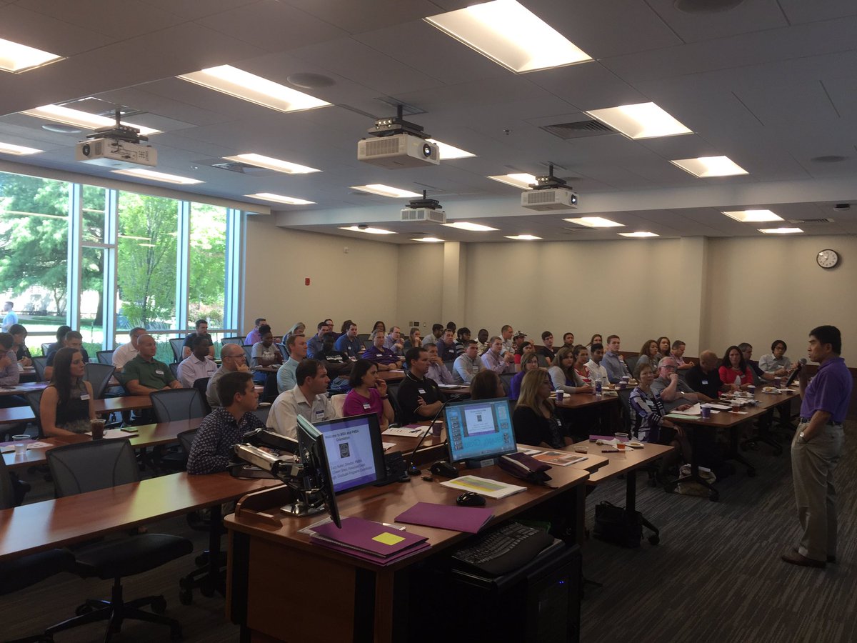 We'd like to welcome all of our new MBA and PMBA students here for orientation today. #ClearPathToSuccess