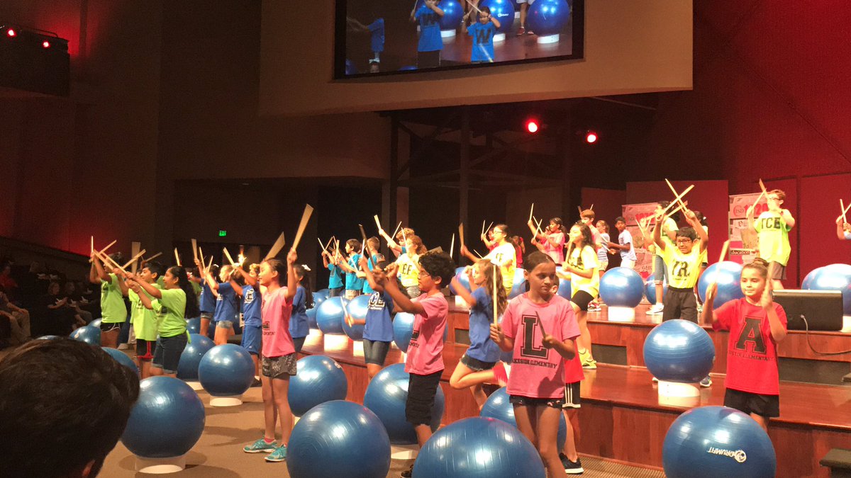 mrsburnapsclass's tweet photo. Always proud of my kiddos!!! Way to represent @CCEColts!! ❤️ #4dfamily https://t.co/rEiPqN7Qft