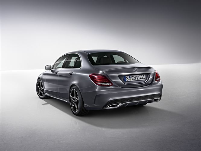 TechnoBokMedia's tweet photo. The @MercedesBenz_SA C-Class gets even sportier with the #EditionC & its #AMG sports styling https://t.co/rI3kGAqPHE