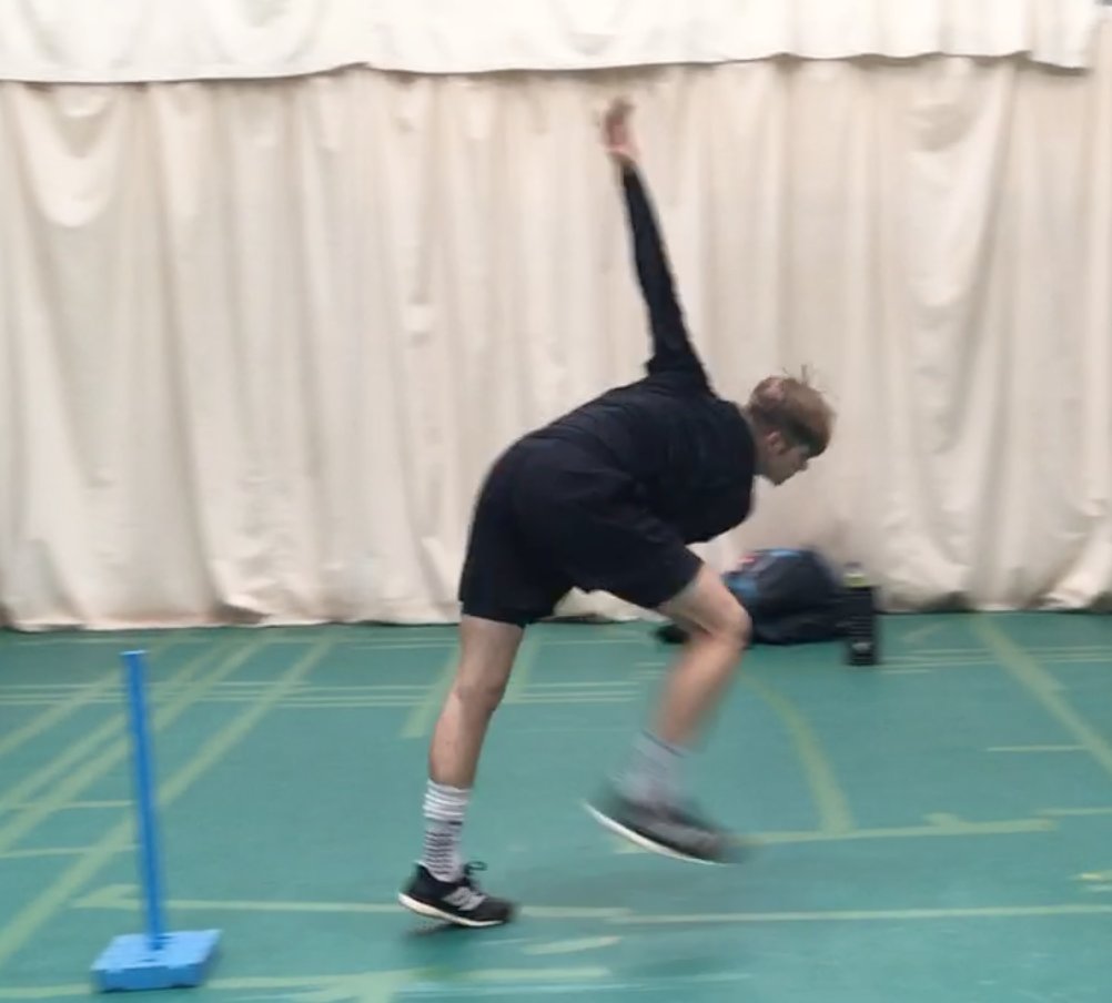 cathdalton57's tweet image. Some of my students working on 'stretch reflex' #armpull and #explosive finishes! #power #pace #tentpegs 🏏👏 maverickscricket.com/catherine-dalt…