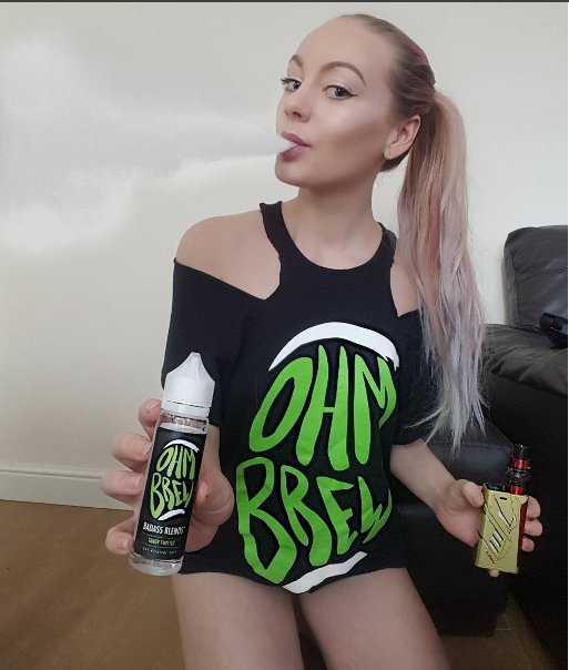 Tangy Twister based on that nostalgic ice lolly is a blend of tropical fruit with a touch of sweet raspberry. 
#Vapenation #ukvapers #vaping