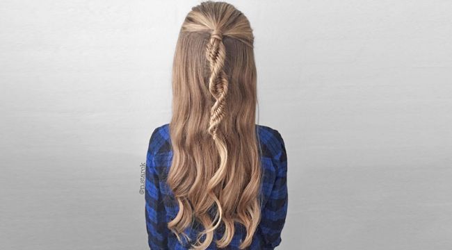 marieclaire_fr's tweet photo. Comment se faire une #DNAbraid, la tresse venue d'ailleurs ? https://t.co/uWZmR4SR1x https://t.co/1bDGEMRkS0