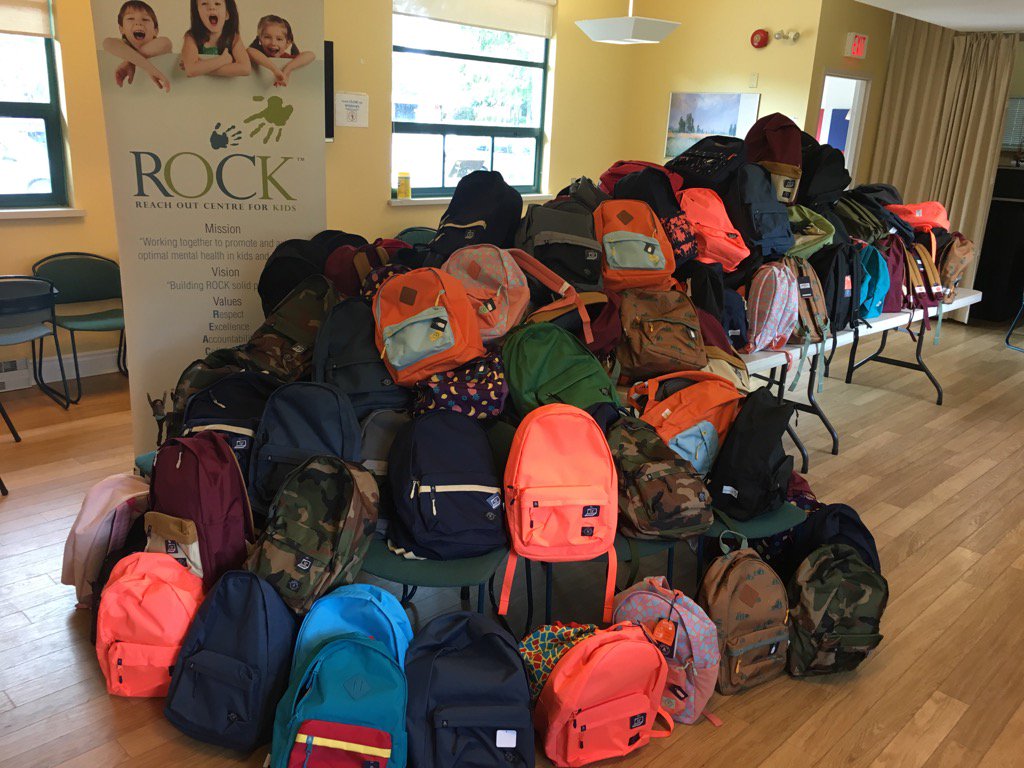 kiidsROCK's tweet image. Thank you to @DonnellIns for the amazing donation of backpacks for @OCC_ROCKS