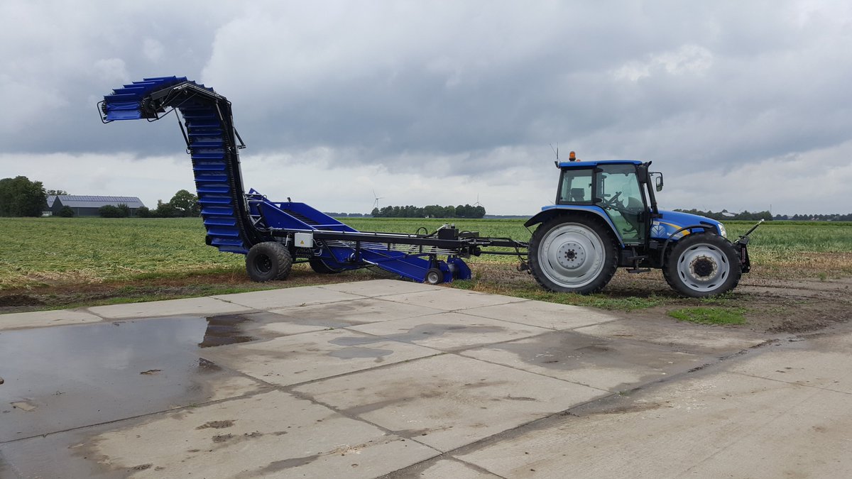 PPA_GROUP's tweet image. We zijn er klaar voor! Tot 21 uur vanavond bent u van harte welkom op ons #zaaiuien #demoveld @ pijlstaartweg 26 Lelystad. Tot straks!