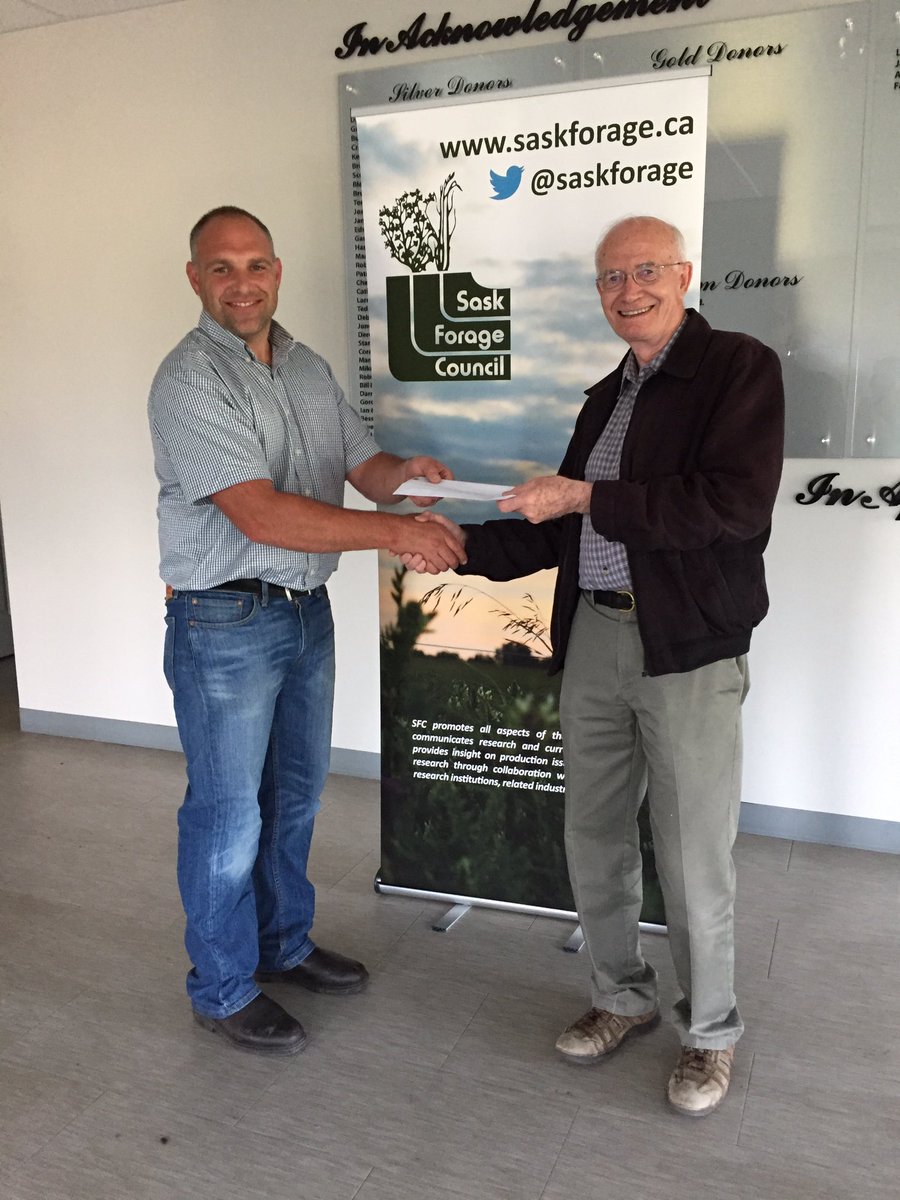 Congratulations to <a href="/albertdairy/">David Christensen</a>, Dr Dave Christensen on the rt, for winning the SK Forage Industry Innovator Award. Details will follow!