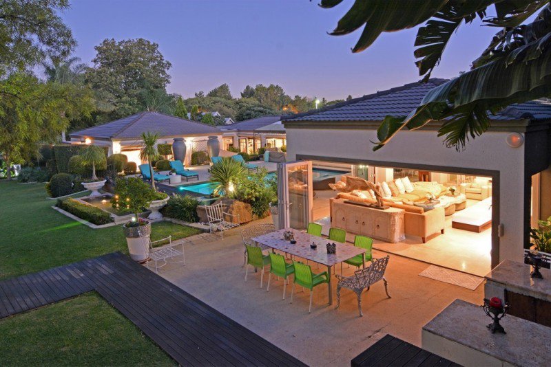 JawitzProp's tweet photo. Showdays this Sunday spread across Gauteng. View our properties on show this weekend from R570 000. https://t.co/8DCKTJwZe7 #jawitz https://t.co/uLKdpOJr0g