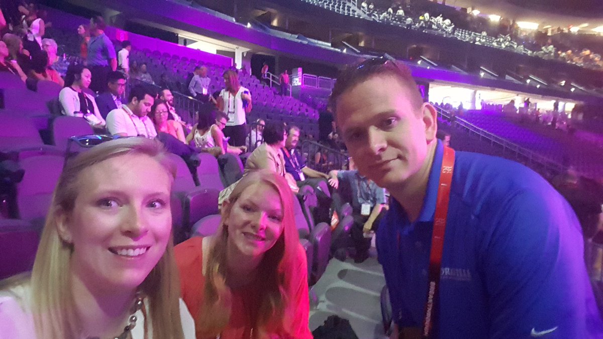 StaceyYYC's tweet photo. Ready for the last day of #WFGBreakthrough starting with @sholbrookceo ending with @EdMylett  non stop energy today!! https://t.co/vRvE0AJOEI