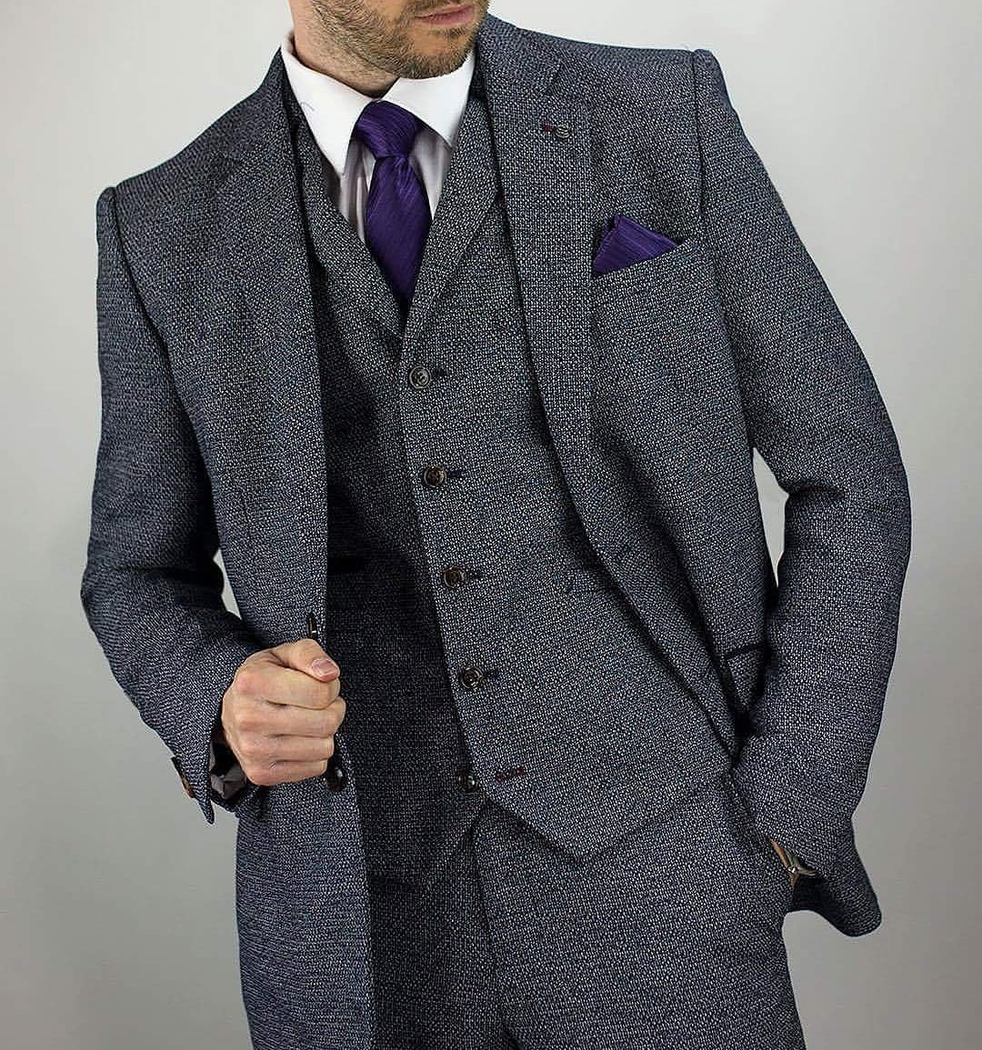 MenzSuits's tweet photo. Dress to impress the Arriga 3 Piece Suit - Available from our online store https://t.co/lmXaAqmyYb 
#wedding #fashionfriday #Mensfashion https://t.co/PbswWalerq