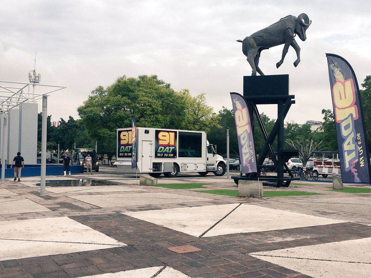 91oficial's tweet photo. Tour Universitario Telcel desde @campusqueretaro con @Marlene91Dat #91Dat. #YoSoy91Dat https://t.co/Hij2pFYQqU