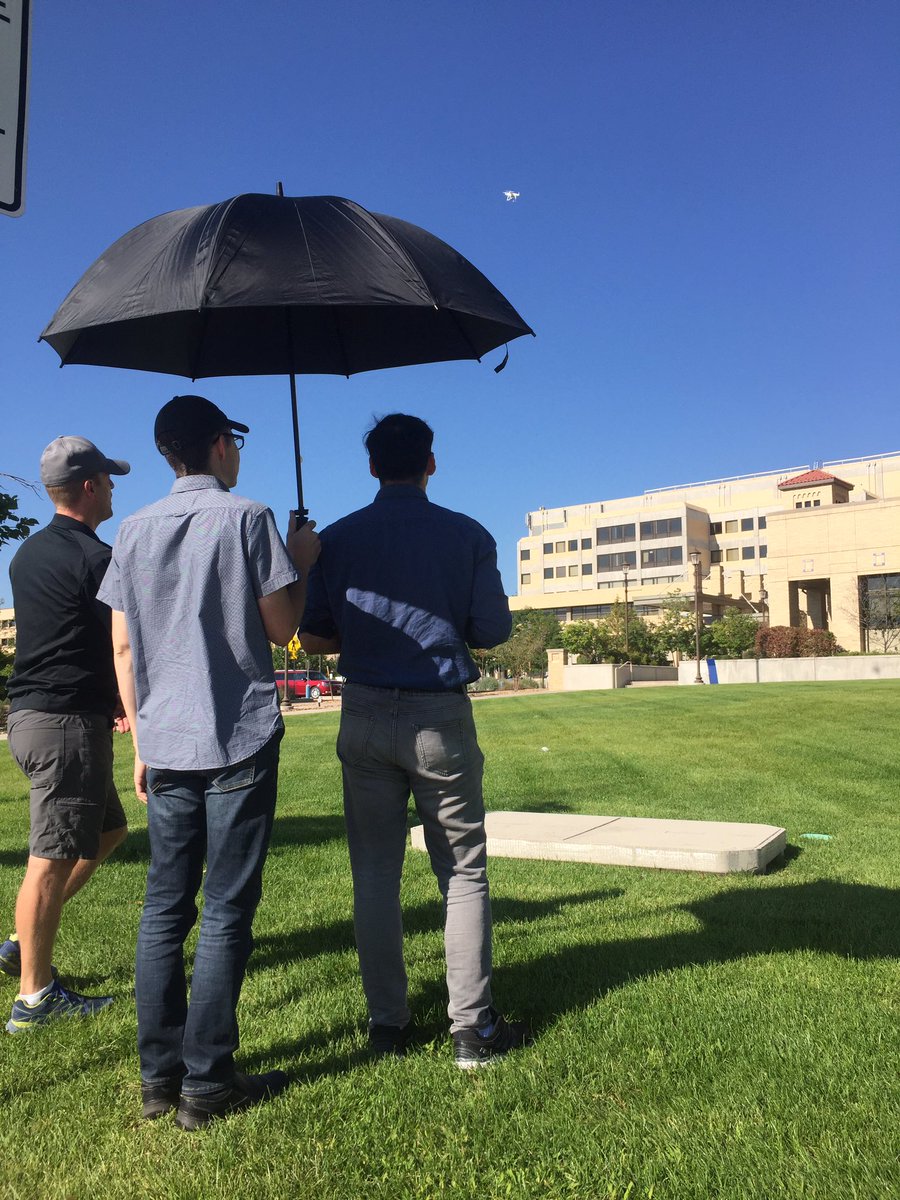 DenverPRguy's tweet photo. The Wright Brothers got nothing on @Armand_Piecuch.
#FunWithDrones #CenterTableStudios
@MeetAtCT https://t.co/QDQTUXmwgS