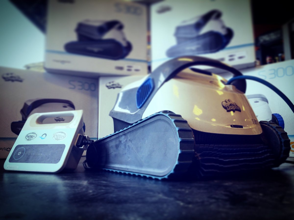 ImperialPoolsRH's tweet photo. Dolphin S300 are on sale! Originally $1349.99; now $1299.99! #dolphin #cleaner #pool #pools #CharlotteNC #RockHillSC #TegaCaySC #FortMillSC https://t.co/aLyKYTySKA