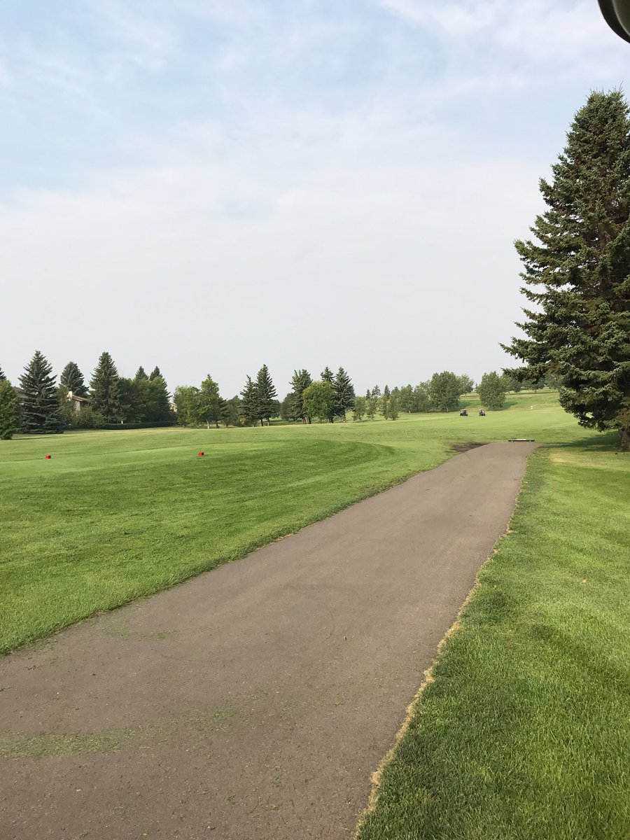 BrainCareAB's tweet photo. What a perfect day for a game of golf. #BrainMatters2017 https://t.co/vpTPU9a299