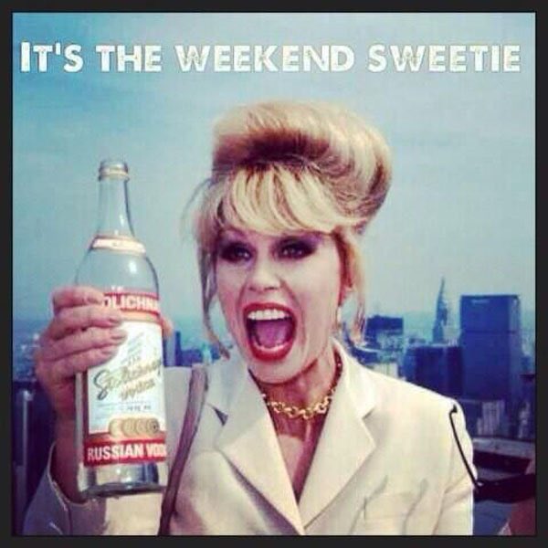 theroyalbarn's tweet photo. #royalbarn #kirkbylonsdale #weekend enjoy this evening weather with friends #friyay #fridayfeeling https://t.co/TOhR6GOz08