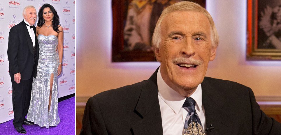 DailyMailUK's tweet image. Sir Bruce Forsyth dies aged 89 after years of waning health dailym.ai/2vPrjT5