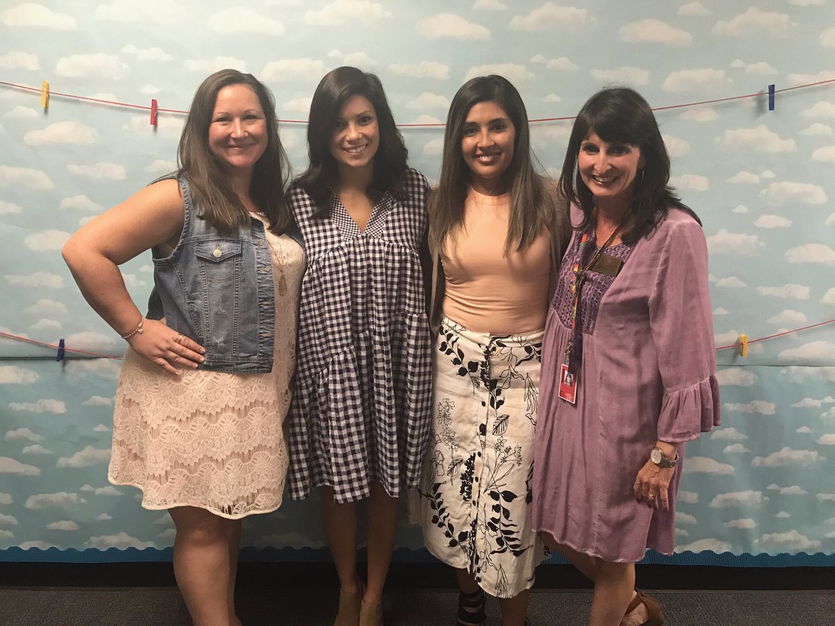 Leland1st's tweet photo. Ready for the BEST year with our firsties 😊#dcetrailblazers #CISDourstory https://t.co/QVg7dyJ3Zv