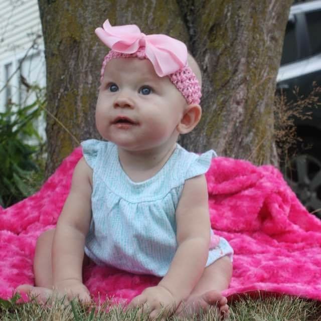 tdmhunt's tweet photo. 6 months old already! #mysweetlovey #6month https://t.co/G1ZT1Op9TU