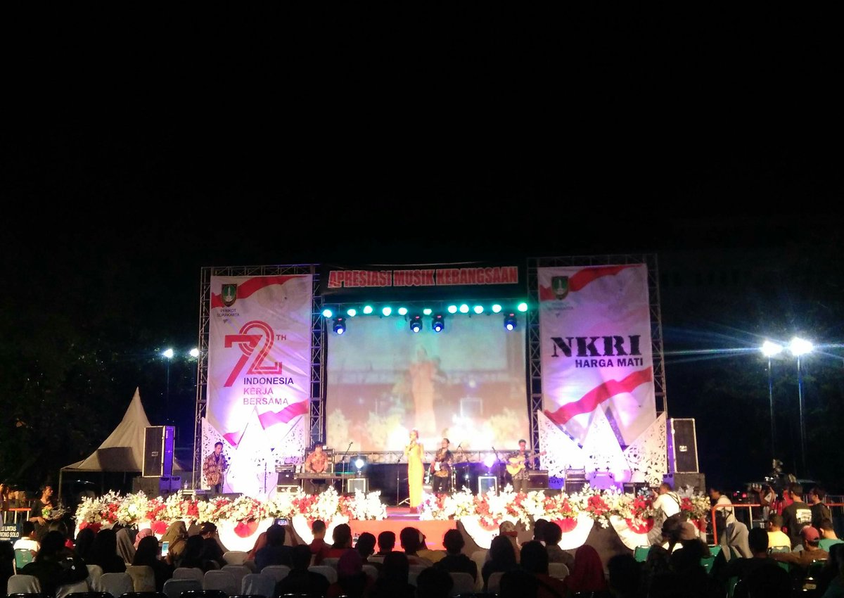 Kopral Jono, dibawakan dgn keren oleh Inna Kamarie &amp; Zaro De Vega 
#ApresiasiMusikKebangsaan
#AMKSolo2017