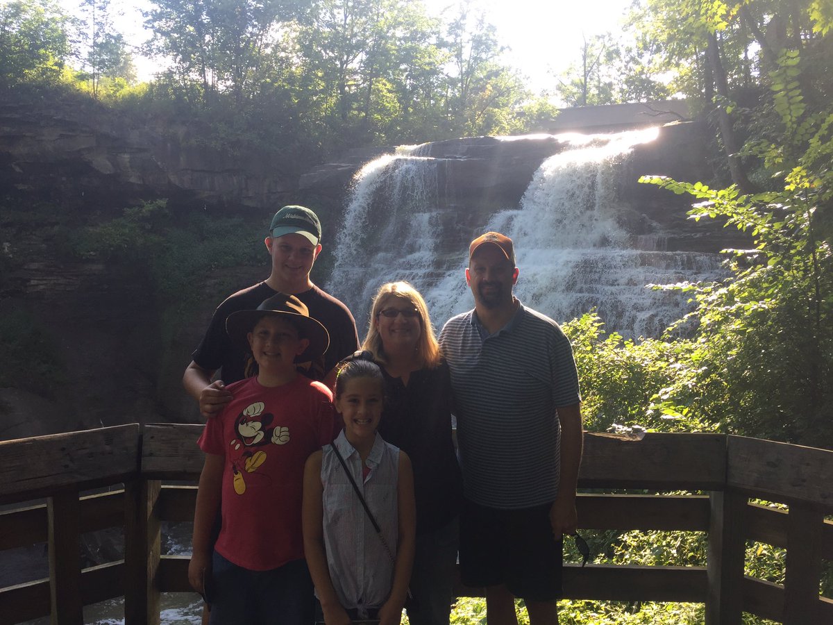 blocht574's tweet image. Exploring Cuyahoga Valley atop all Park with kids! #mschat #summerlearningfun