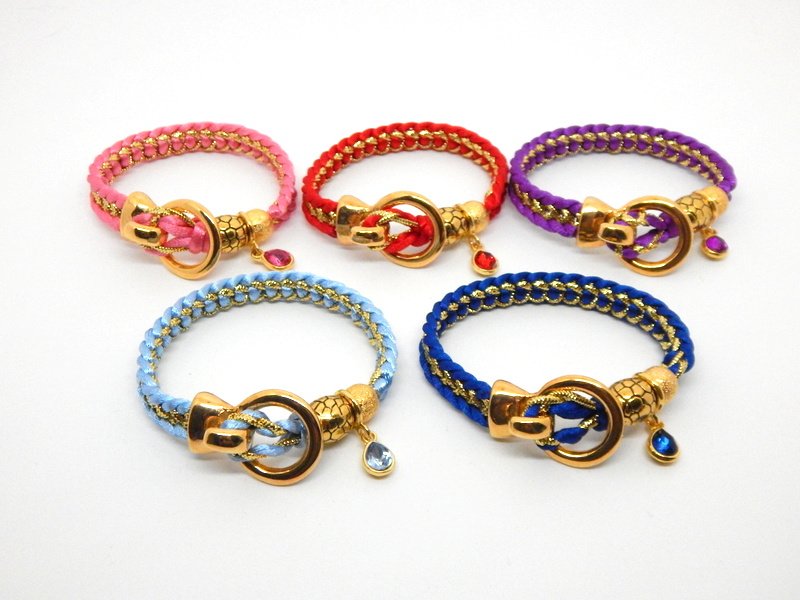 lddbracelets's tweet image. Nouveaux bracelets fermoirs argentés ou dorés. D'autres modèle dans la boutique #bracelets #nouveautés #Lesdodusdondons