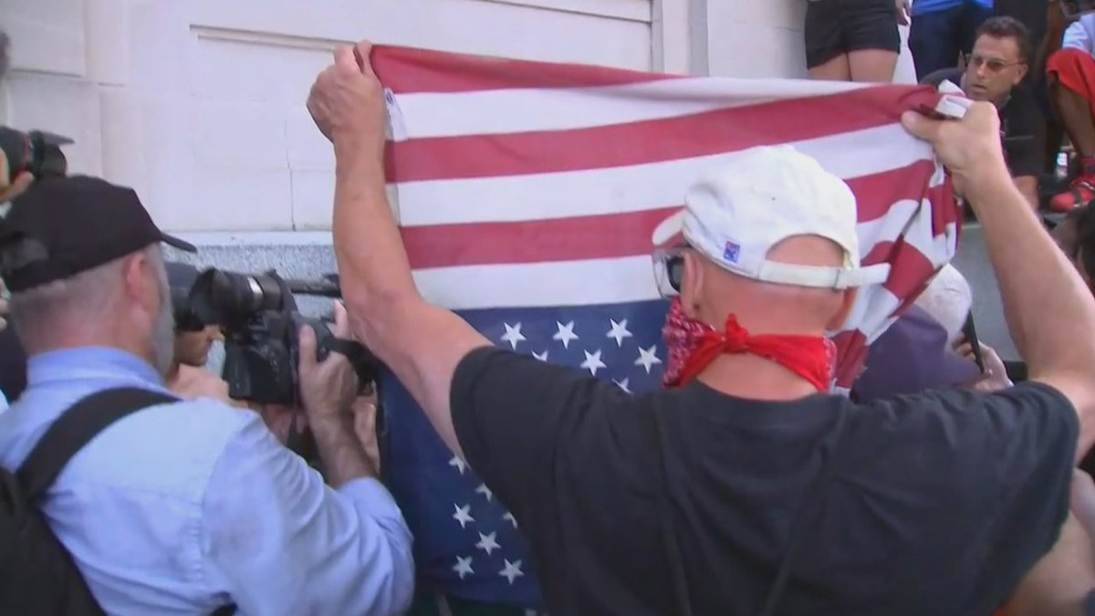 WATCH LIVE Demonstrators gathering outside courthouse in N.C. city bit.ly/2id1SrH?utm_me… https://t.co/KERmID1CbX