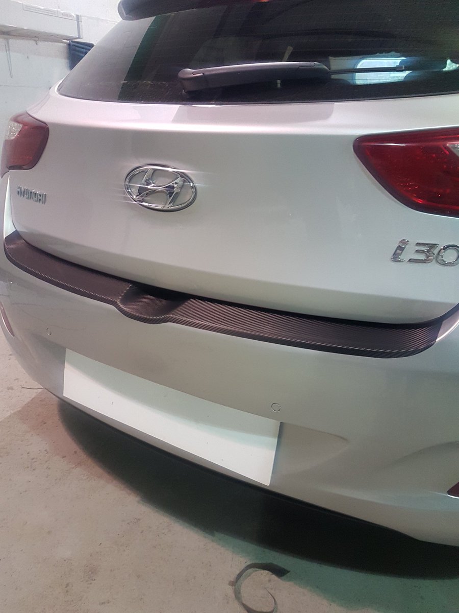 TASTINTS's tweet photo. #carbonfibre #bootwrap #vinylwrap #customisation #hyundai @TASTINTS #hull2017 https://t.co/ZaiCB8WGLr
