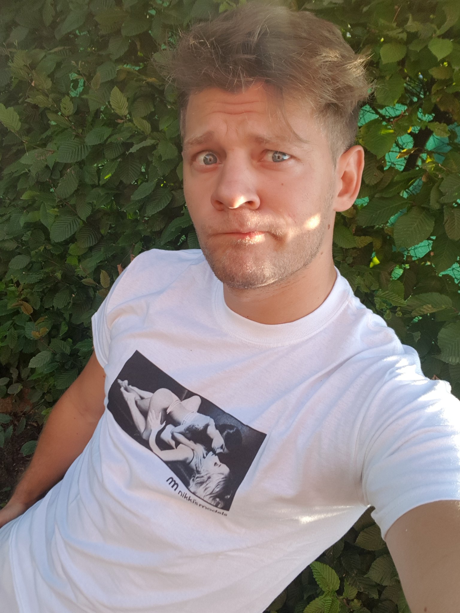 TW Pornstars - 1 pic. Michael Fly Xxx. Twitter. On the garden in the T-shirt @AgencyNikkis. 4:54