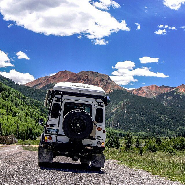 WilcoOffroad's tweet photo. Load up and get out there. Find adventure this weekend. #overland #4x4 #wilcooffroad #LandRover #LandRoverDefender #offroad #tiregate https://t.co/4ivFNsM45f