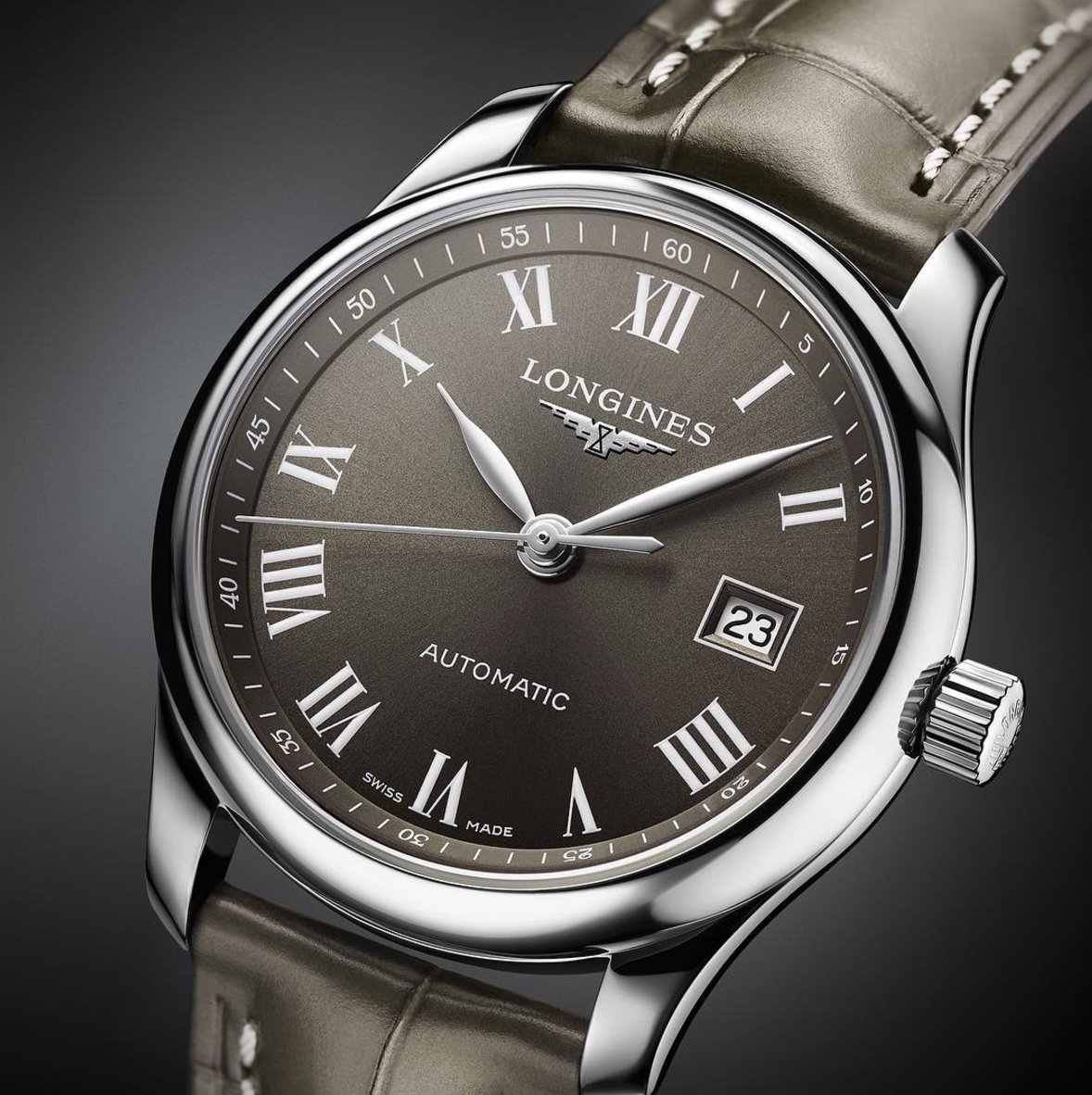 WKodakJewelers's tweet photo. The grey models of the #LonginesMaster come in several sizes, so that you can find the watch best suited to their wrist! #WKodak #Longines https://t.co/YFIK6bI0fg