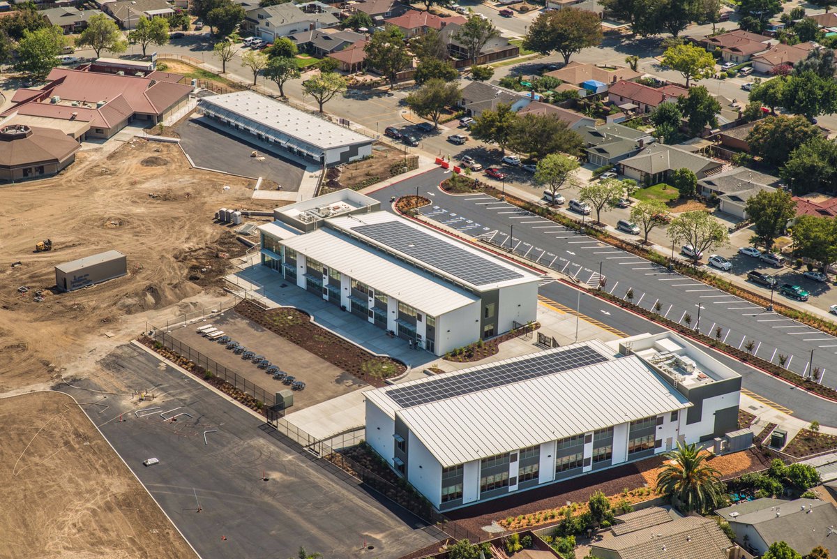 ProjectFrog's tweet photo. What does 45k square feet of new Frog classroom buildings look like? Here's a peak from above @cgroveschool. #BacktoSchool @AedisArchitects https://t.co/Cw4dcRh1xn