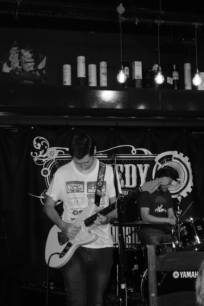 Photos from last night with ApeCape @remedybarUK